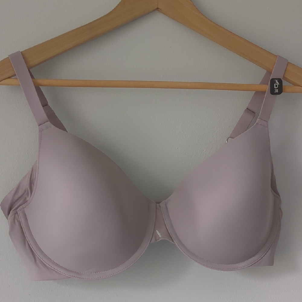 Wonderbra E1550 Side and Back Smoothing Underwire Bra 38D NWT